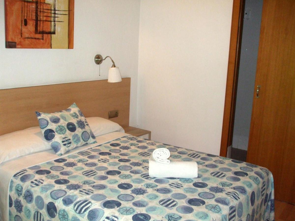 Hostal Felipe 2 Barselona Dış mekan fotoğraf