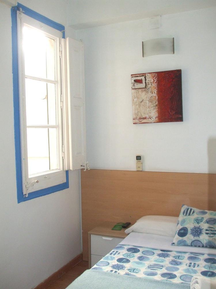 Hostal Felipe 2 Barselona Dış mekan fotoğraf